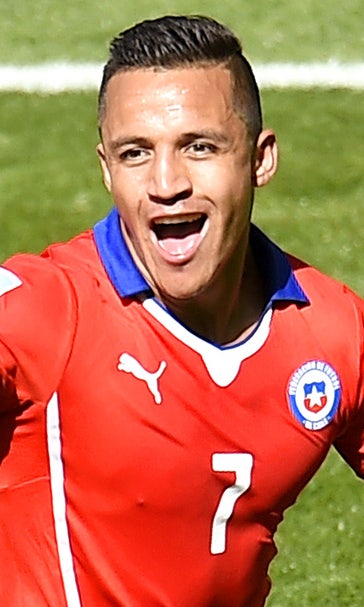 Arsenal remains confident over pursuit of Barca's Sanchez